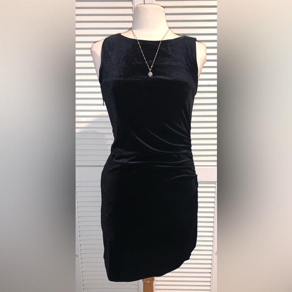 Good American Black Velvet Ruched Sleeveless Mini Dress Size Medium - Picture 6 of 6